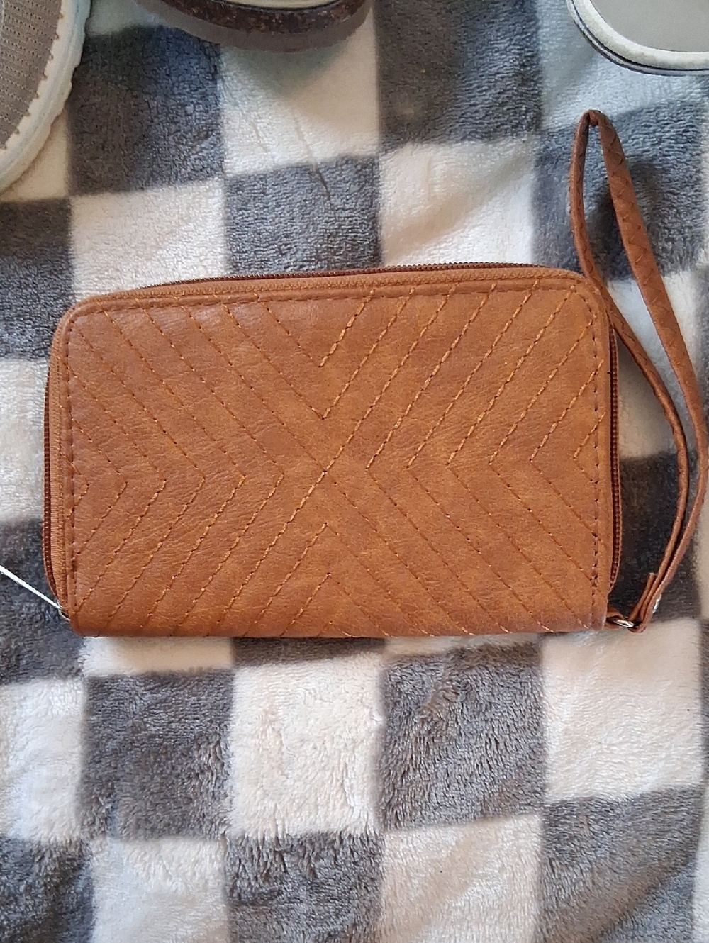 Quilted Wristlet Wallet in Tan